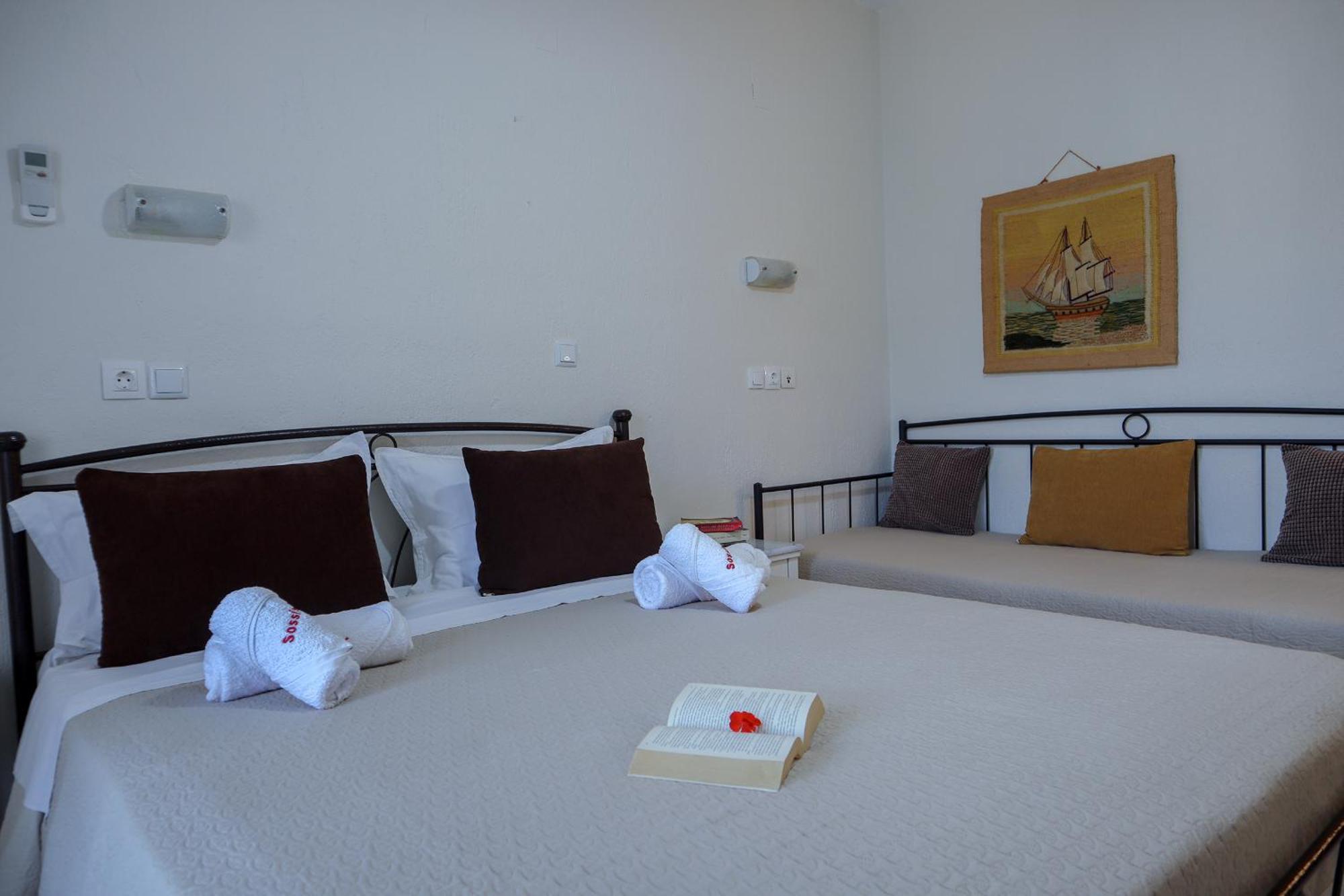 Sossinola Aparthotel Steni Vala Alonissos Bagian luar foto
